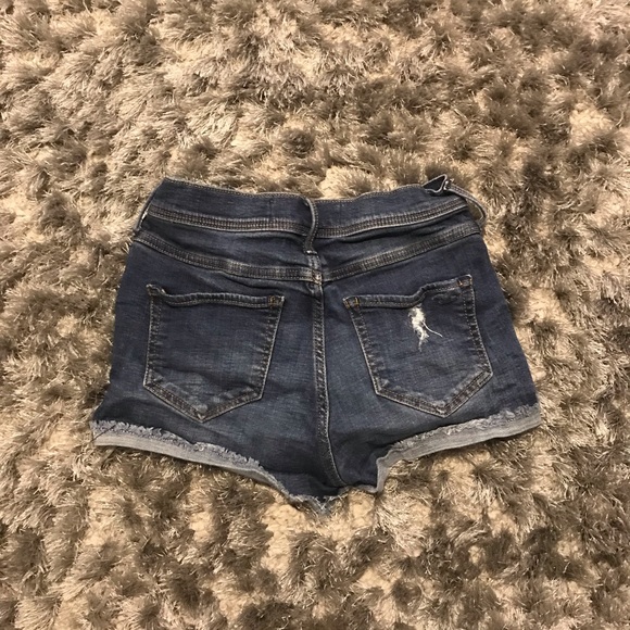 Dark Wash Denim shorts from Hollister! - Picture 3 of 3